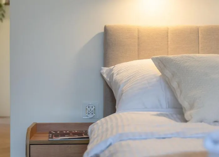 Апартаменты Swidnicka Center With Opera View Properunit *