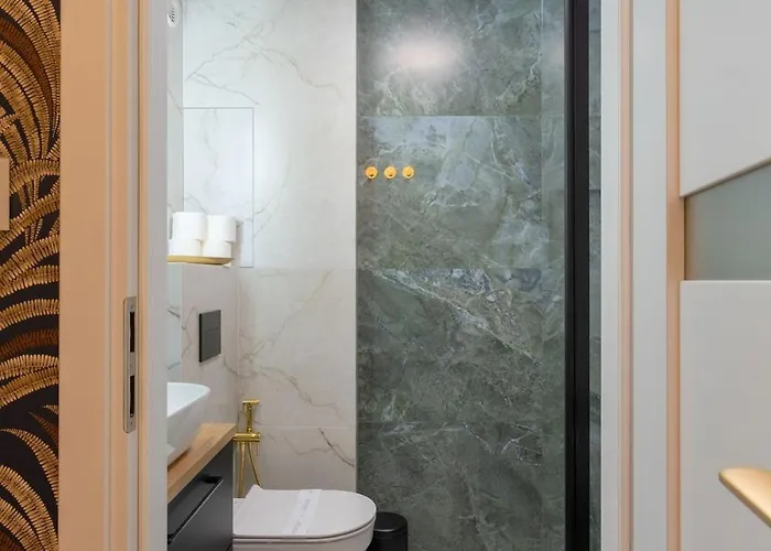 Swidnicka Center With Opera View Properunit Апартаменты